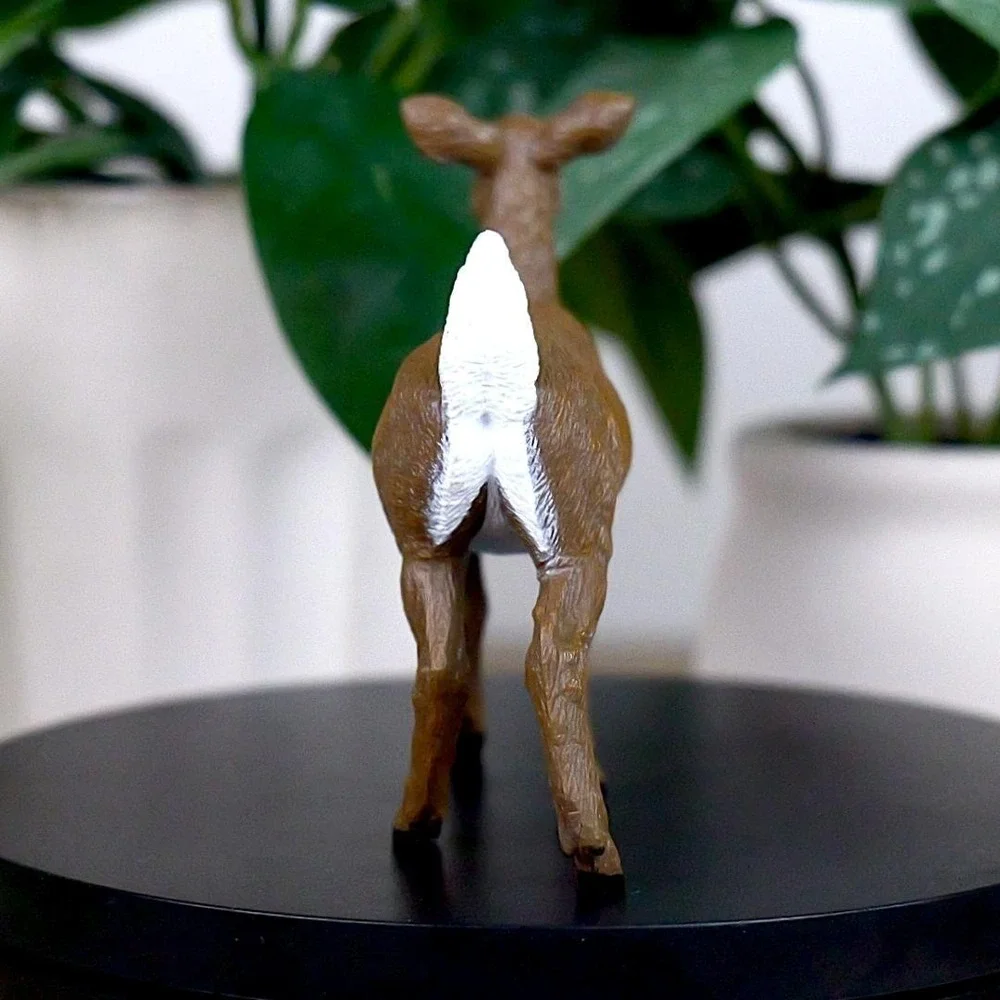 White-Tailed‎ Doe Figurine - Hand Painted Deer Action Toy Figure - Papo